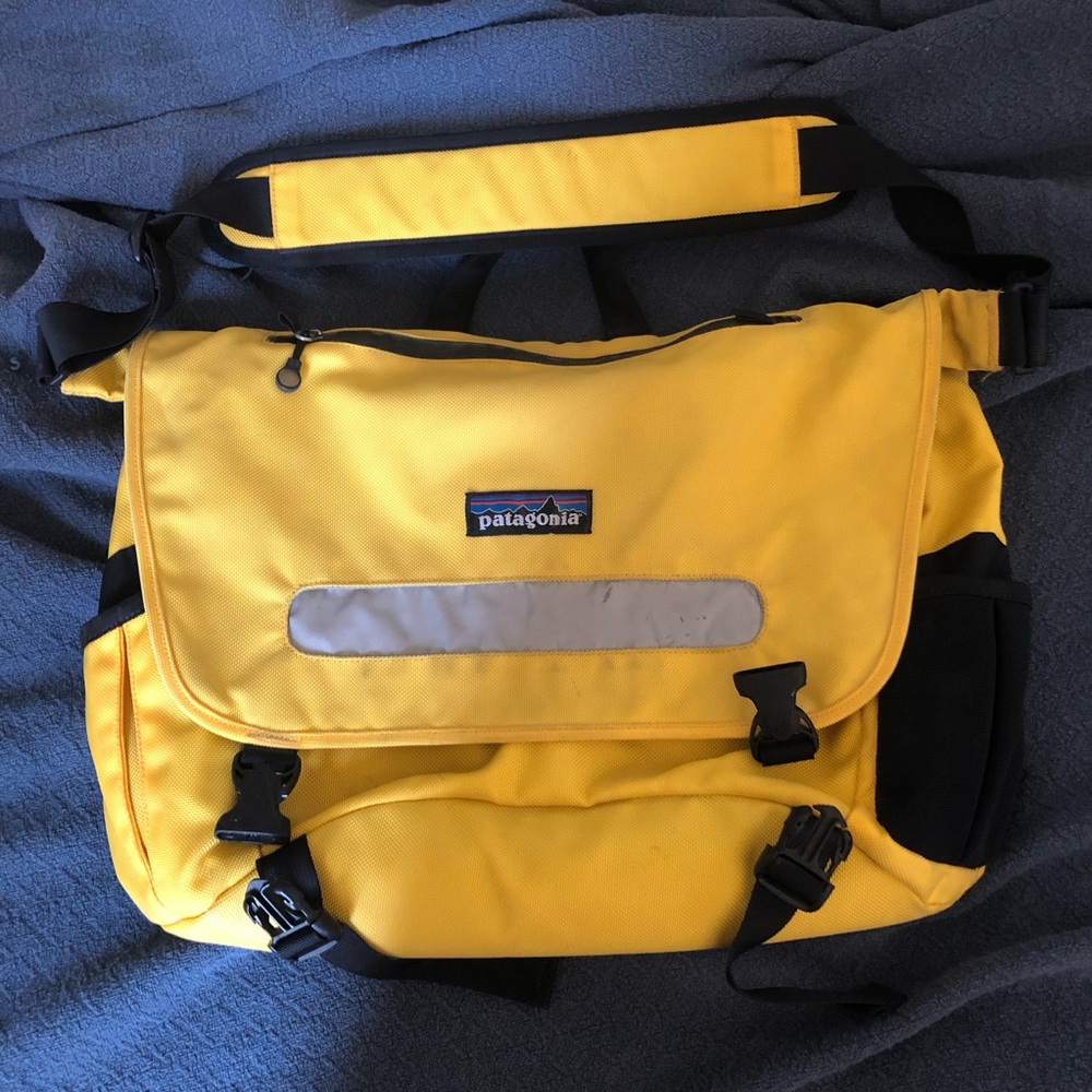 Patagonia messenger bag